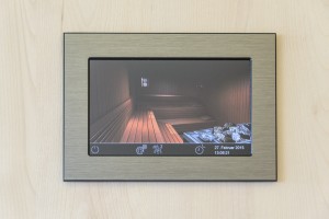 Touch Screen zur Bedienung der Sauna